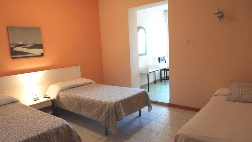 Hostal Isla Playa Екстериор снимка